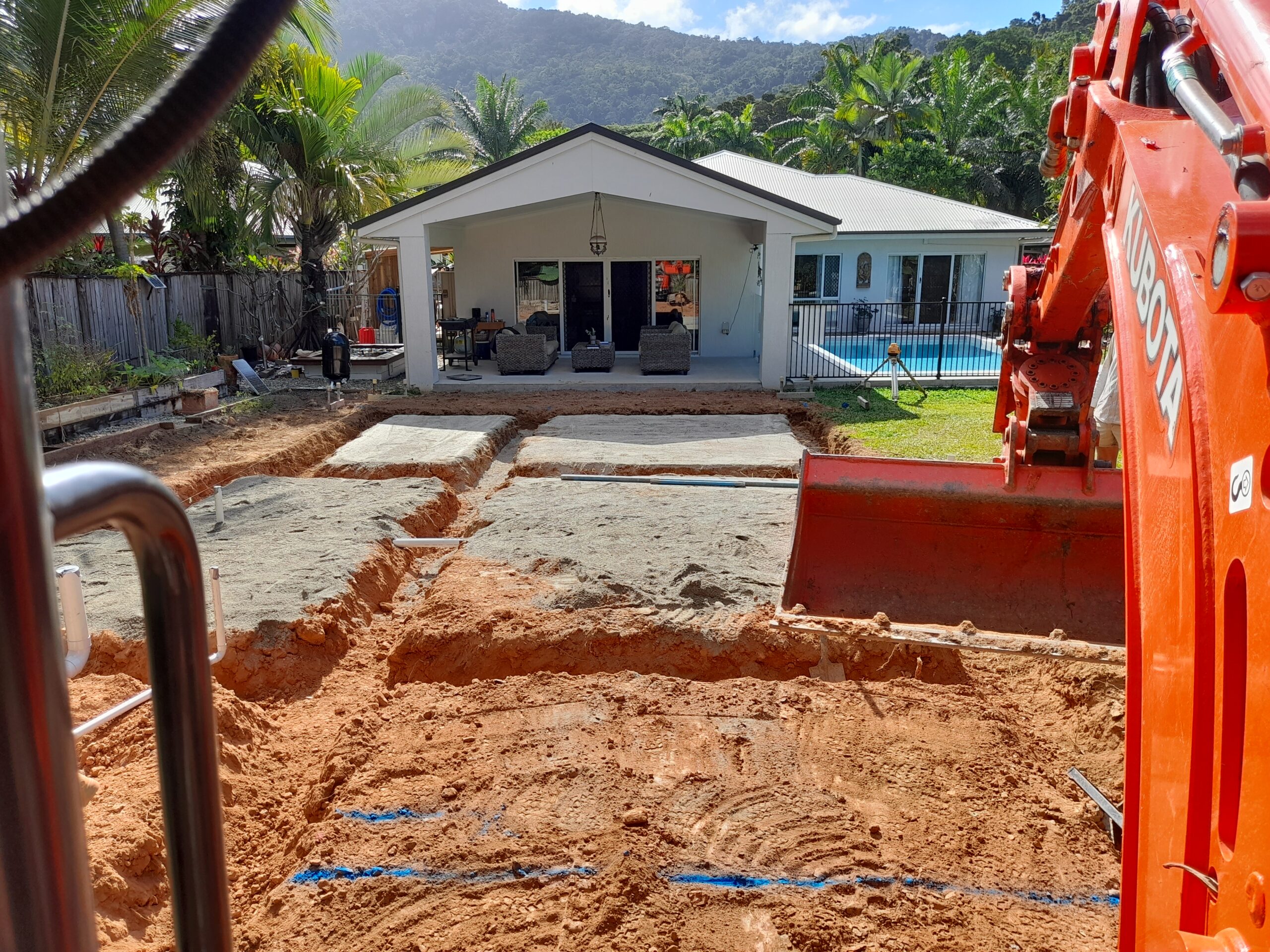 earthworks in cairns