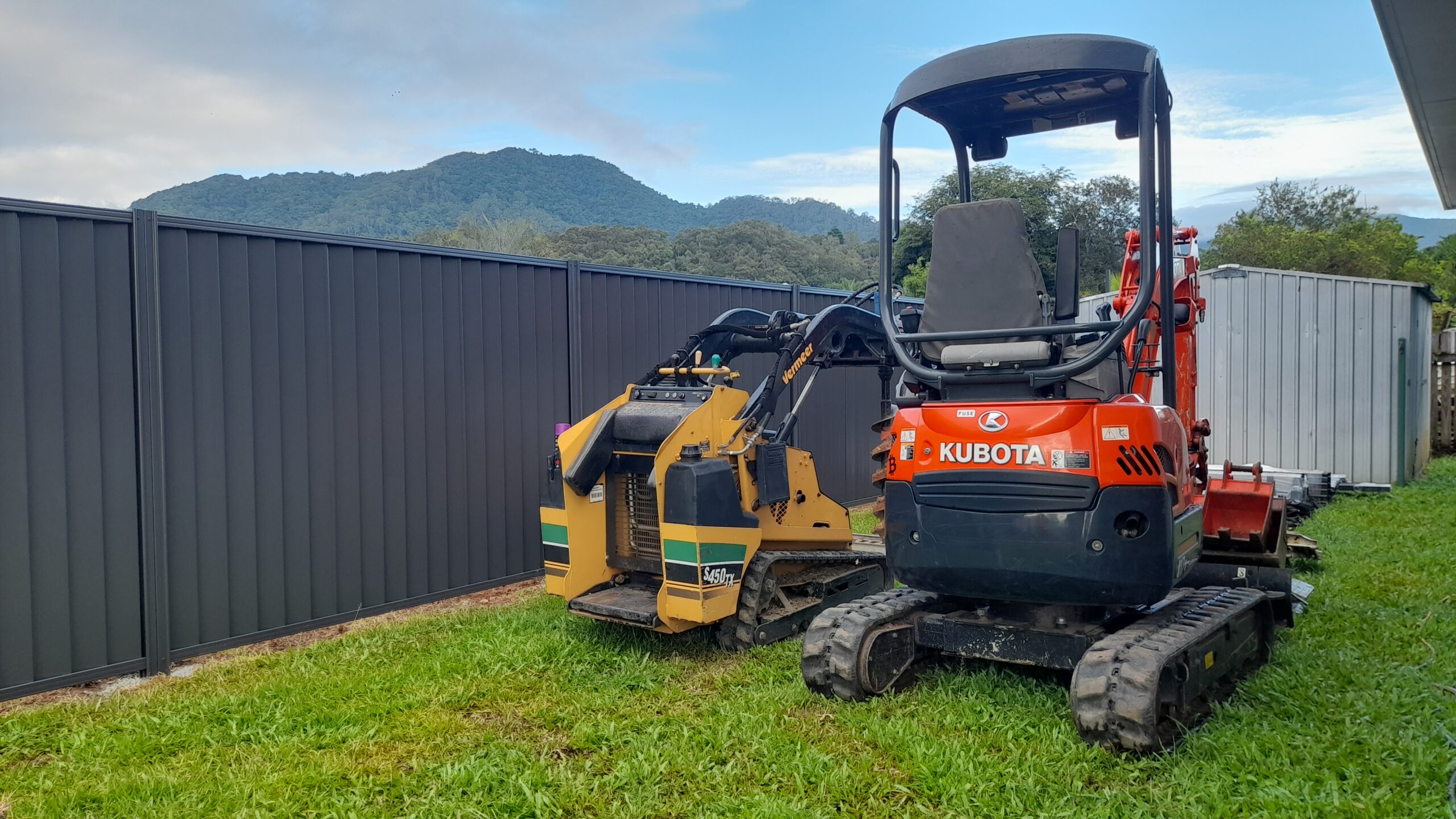 earthworks machinery