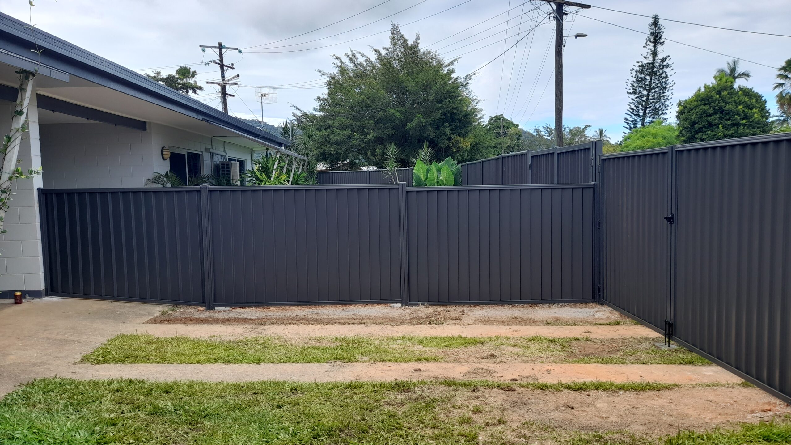 colorbond fence and gate