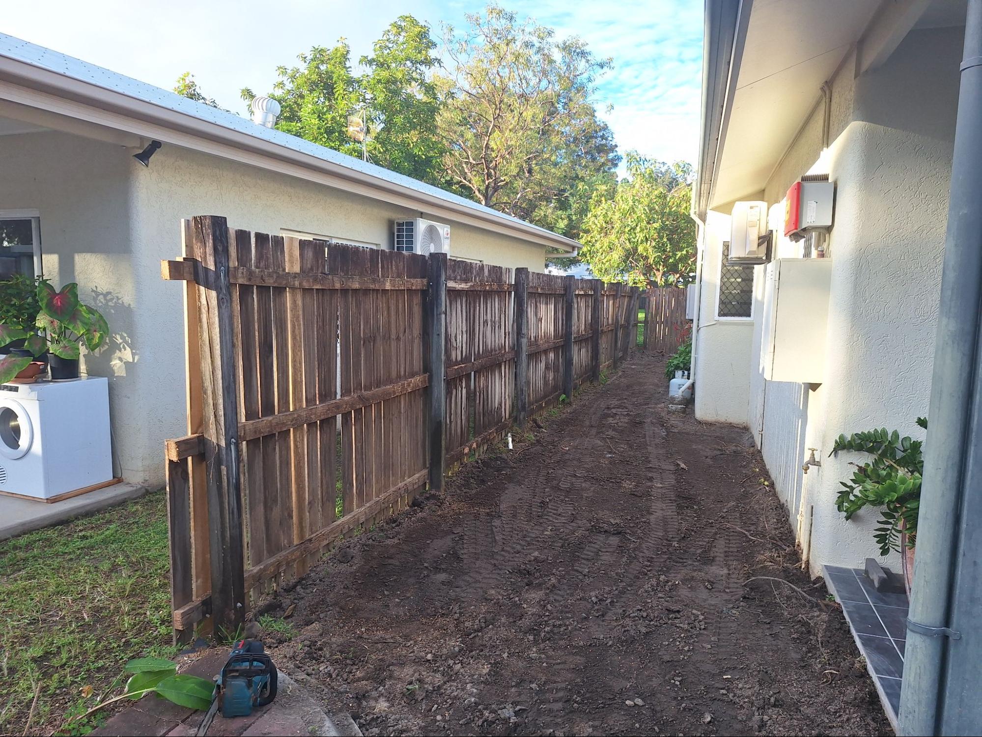 old timber fence in cairns